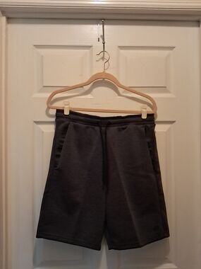 Russell Men's Charcoal Drawstring Lounge Shorts Size Medium 32-34